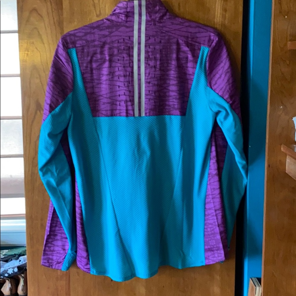 Light Running Jacket - image 4